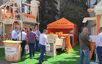 Зерноочисне обладнання ОЛІС на виставці AGRO 2020 Зерноочисне обладнання ОЛІС на виставці AGRO 2020